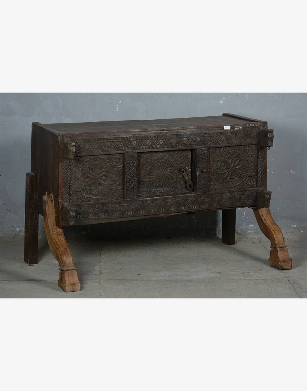 Mehrai Teakwood Dhamachiya
