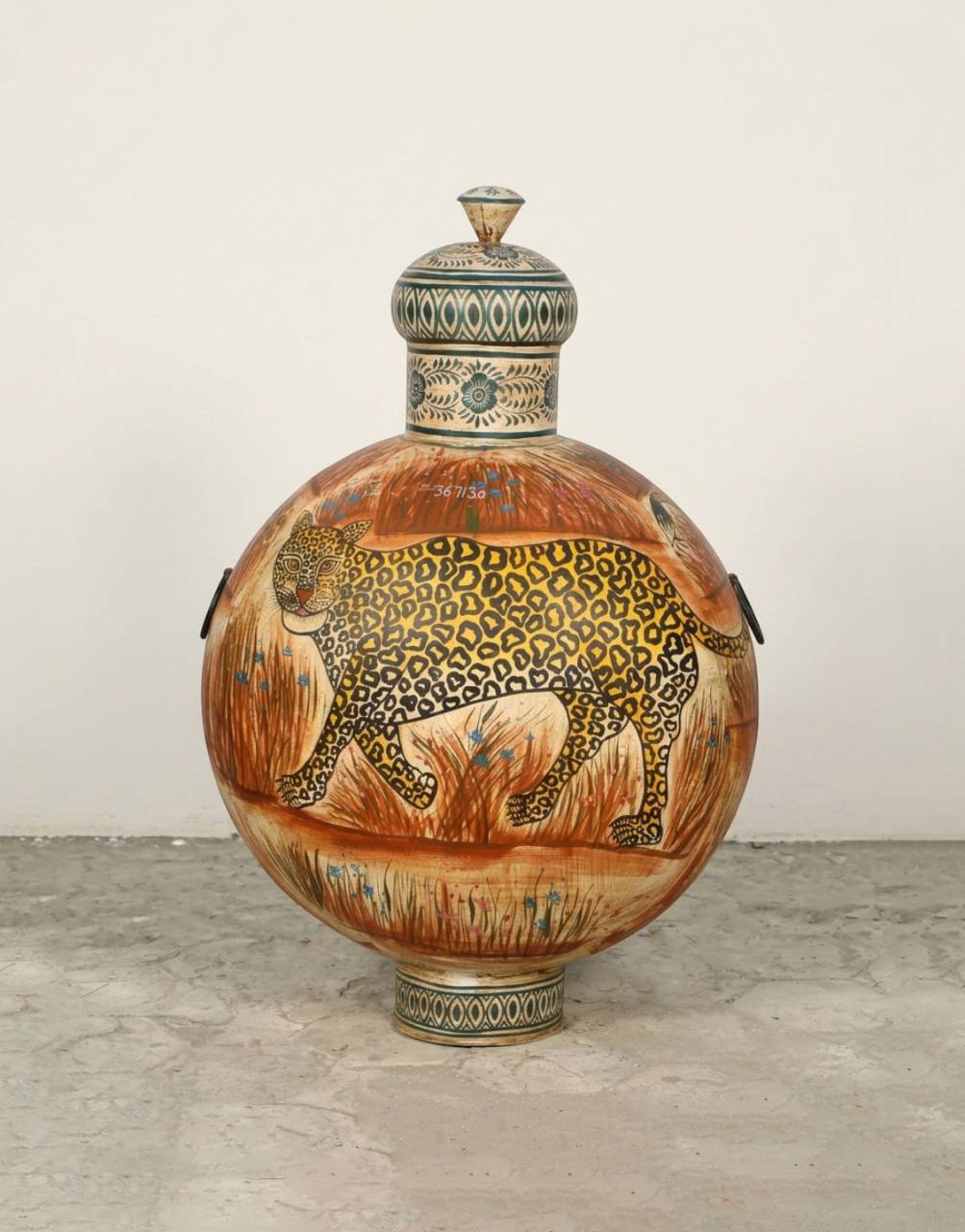 Painted Cheetha Iron Pot