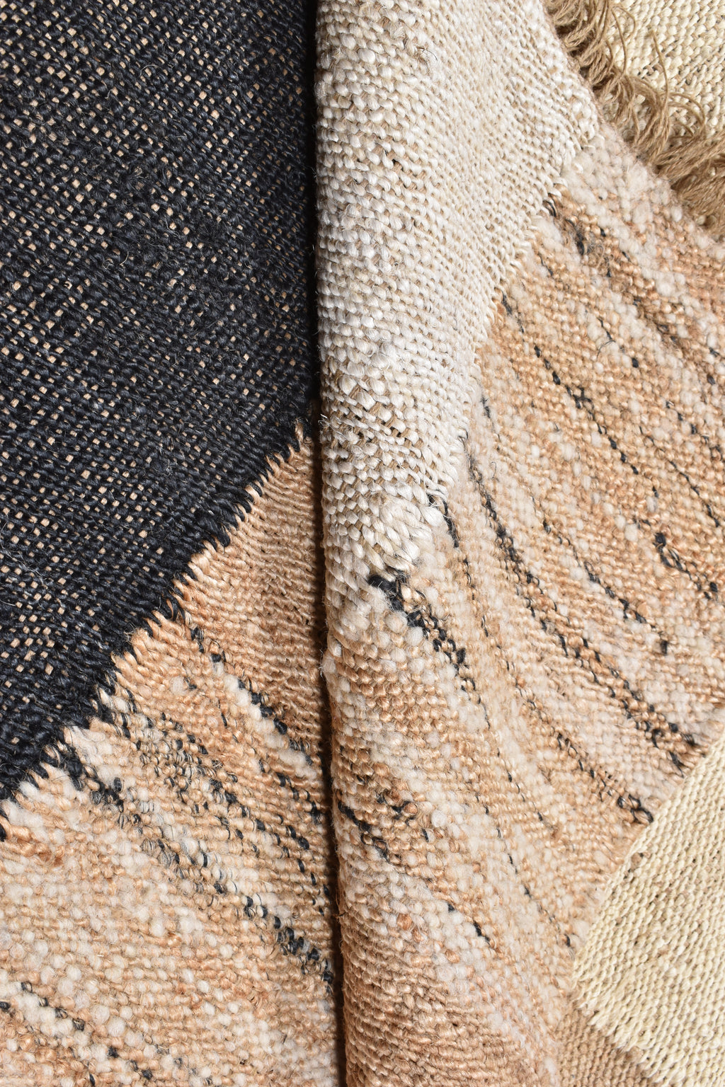 Kora Nomad Rug
